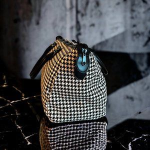 Women's Geometric Large Capacity Travel Hand Bag/Shoulder Bag